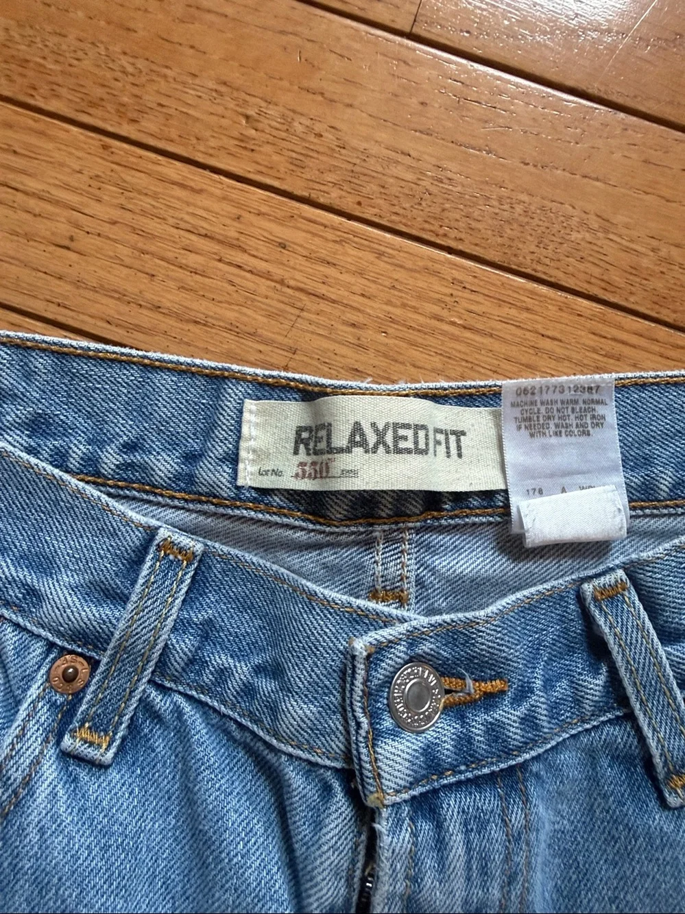 Levi’s 550